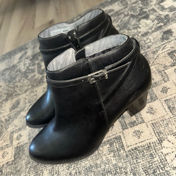 Vionic Black Leather Ankle Boots with Buckle Detail 2.25 inch heel - Picture 3 of 8